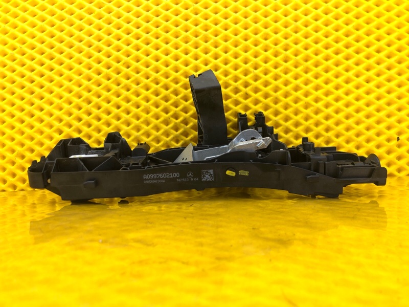 Кронштейн ручки задней левой двери Mercedes-Benz S-Class 2014 W222