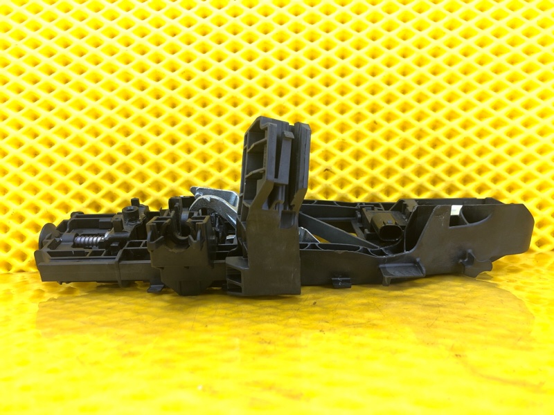 Кронштейн ручки задней левой двери Mercedes-Benz S-Class 2014 W222