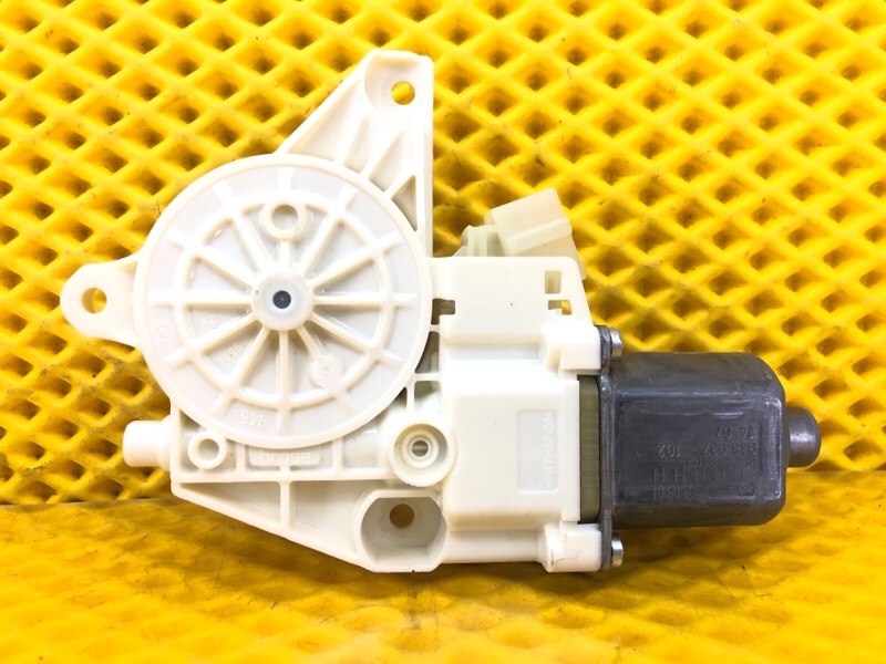 Моторчик стеклоподъемника задней левой двери Mercedes-Benz S-Class 2014 W222