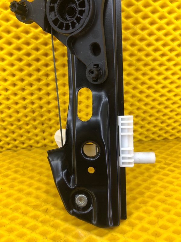 Стеклоподъемник задней левый (трапеция) Mercedes-Benz S-Class 2014 W222