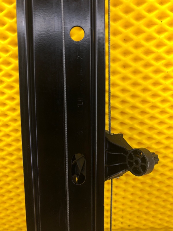 Стеклоподъемник задней левый (трапеция) Mercedes-Benz S-Class 2014 W222