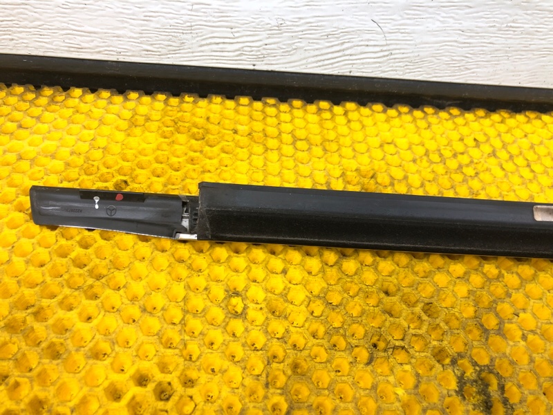 Молдинг двери задней правой Mercedes-Benz S-Class 2014 W222