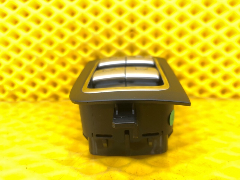 Блок кнопок стеклоподъемников Mercedes-Benz S-Class 2014 W222