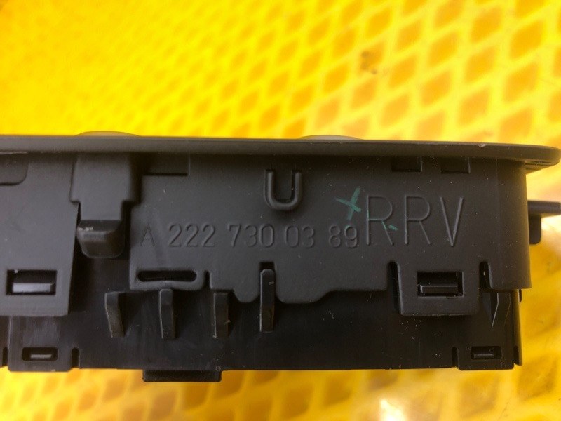 Блок кнопок стеклоподъемников Mercedes-Benz S-Class 2014 W222