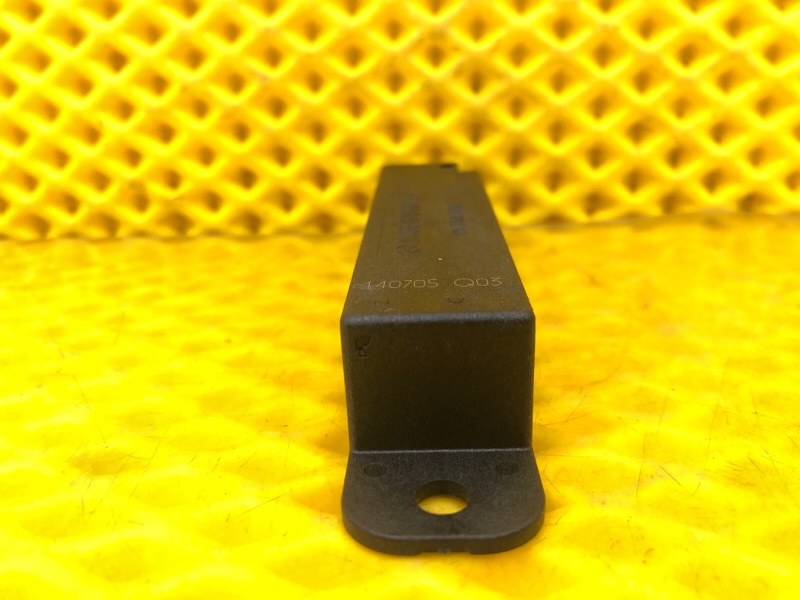 Антенна бесключевого доступа Mercedes-Benz S-Class 2014 W222