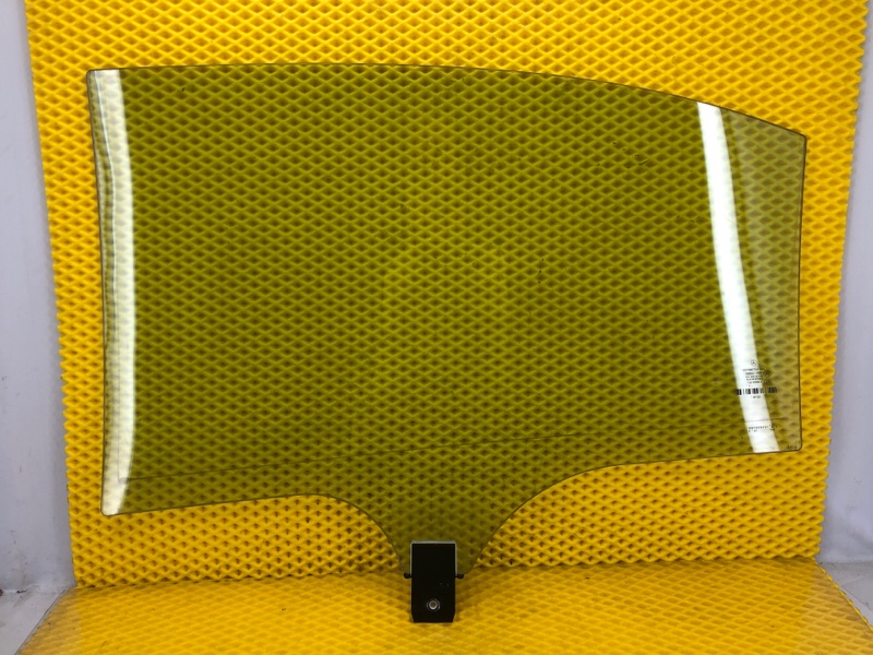 Стекло двери Mercedes-Benz S-Class 2014 W222