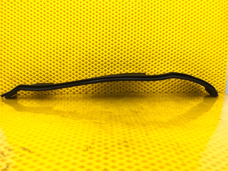 Уплотнитель двери задней Mercedes-Benz S-Class 2014 W222