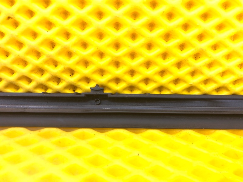 Уплотнитель двери задней Mercedes-Benz S-Class 2014 W222