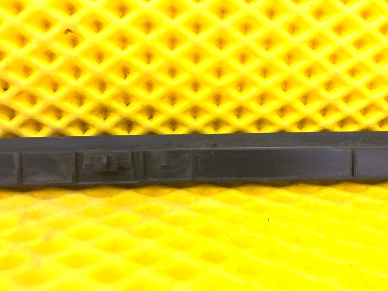 Уплотнитель двери задней Mercedes-Benz S-Class 2014 W222