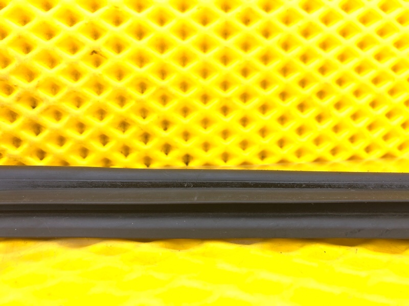 Уплотнитель двери задней Mercedes-Benz S-Class 2014 W222