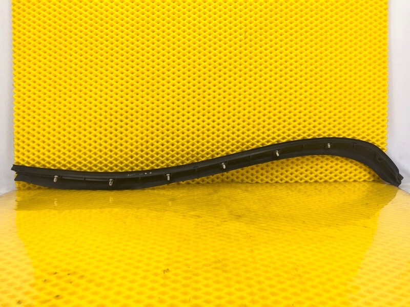 Уплотнитель двери задней Mercedes-Benz S-Class 2014 W222