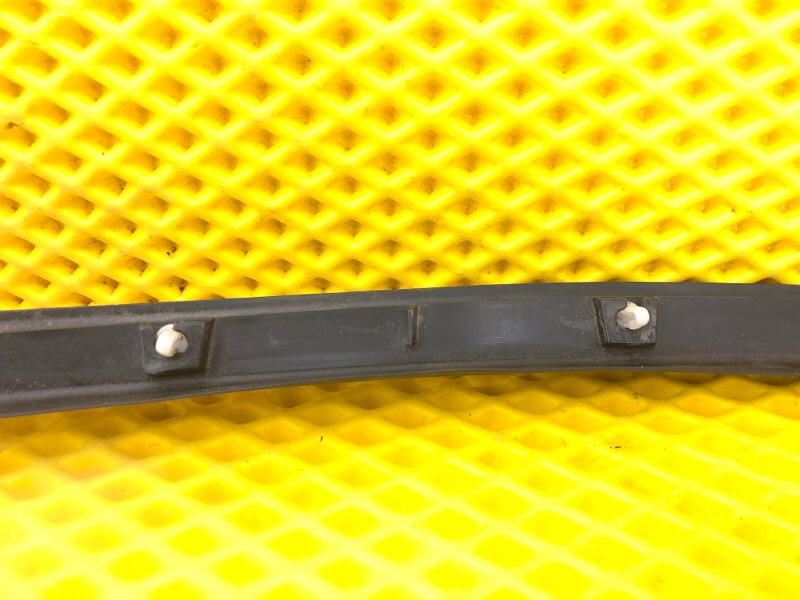 Уплотнитель двери задней Mercedes-Benz S-Class 2014 W222