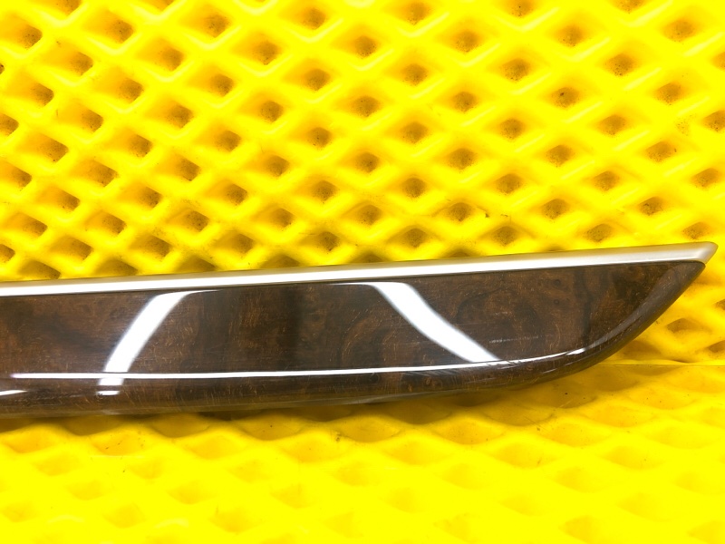 Накладка декоративная задней правой двери Mercedes-Benz S-Class 2014 W222