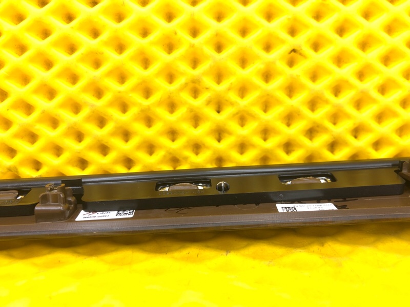 Накладка декоративная задней правой двери Mercedes-Benz S-Class 2014 W222