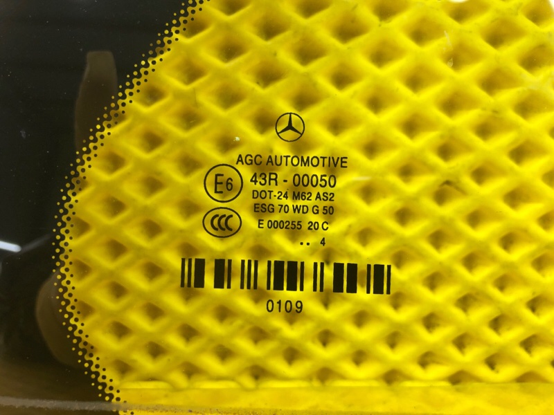 Стекло (форточка) задней правой двери Mercedes-Benz S-Class 2014 W222