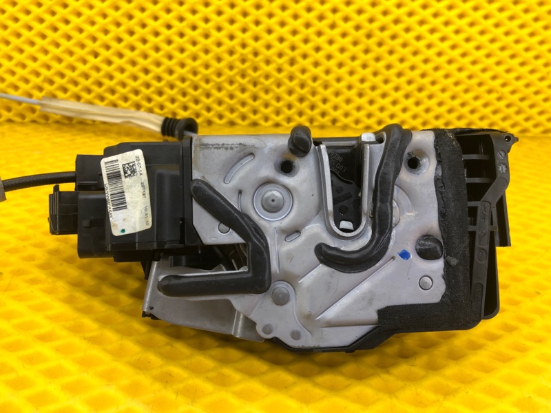 Замок двери Mercedes-Benz S-Class 2014 W222