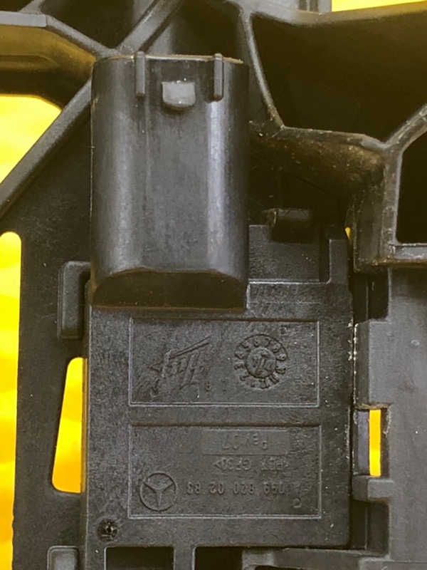 Кронштейн ручки двери Mercedes-Benz S-Class 2014 W222