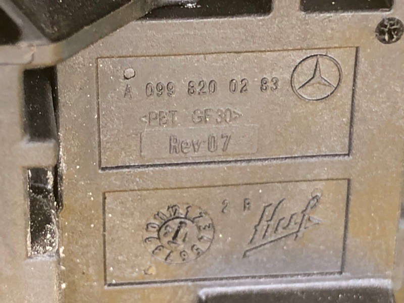 Кронштейн ручки двери Mercedes-Benz S-Class 2014 W222