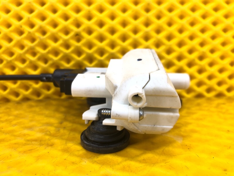 Доводчик двери Mercedes-Benz S-Class 2014 W222