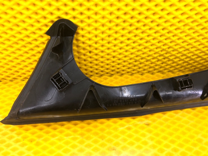 Обшивка багажника правая Mercedes-Benz S-Class 2014 W222