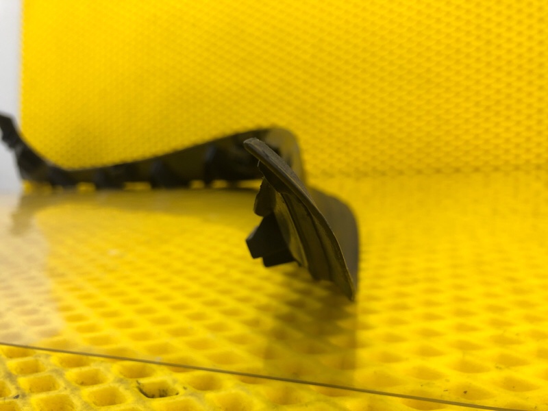 Обшивка багажника правая Mercedes-Benz S-Class 2014 W222