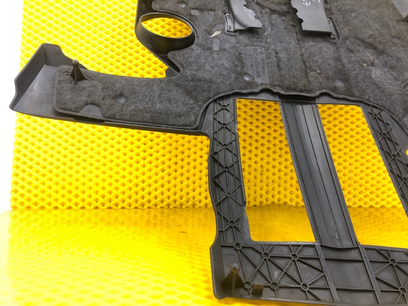 Крышка двигателя (декоративная) Mercedes-Benz S-Class 2014 W222