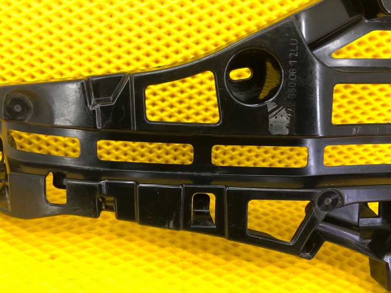 Кронштейн бампера Mercedes-Benz S-Class 2014 W222