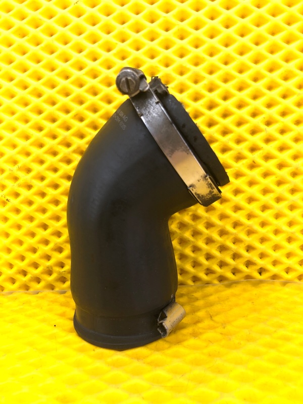 Патрубок интеркулера Volkswagen Tiguan 2013 5N1