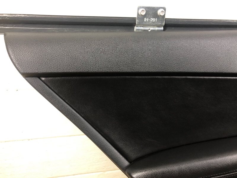 Обшивка двери задней левой Volkswagen Tiguan 2013 5N1