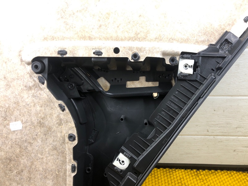 Обшивка двери задней левой Volkswagen Tiguan 2013 5N1