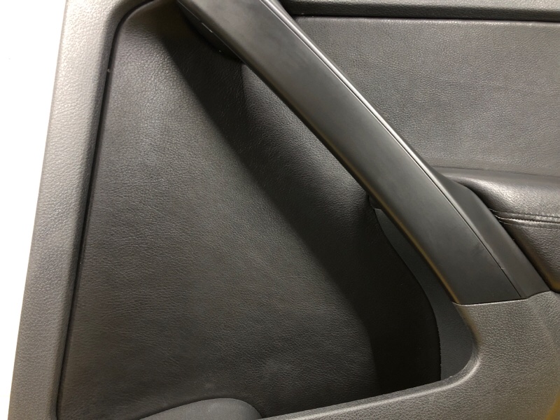 Обшивка двери (карта) Volkswagen Tiguan 2013 5N1