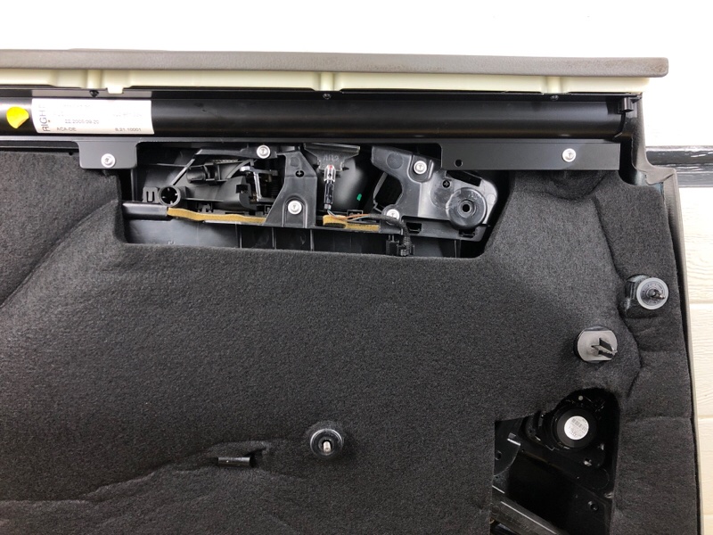 Обшивка двери (карта) Audi Q7 2014 4LB