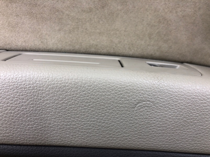 Обшивка двери (карта) Audi Q7 2014 4LB