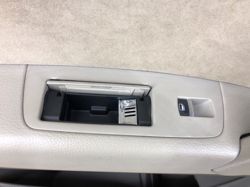 Обшивка двери (карта) Audi Q7 2014 4LB