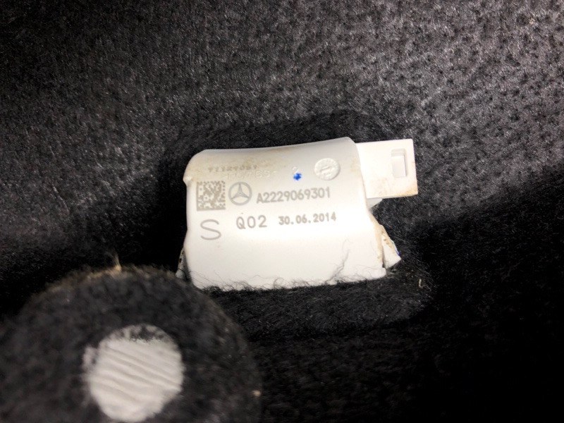 Обшивка крышки багажника Mercedes-Benz S-Class 2014 W222