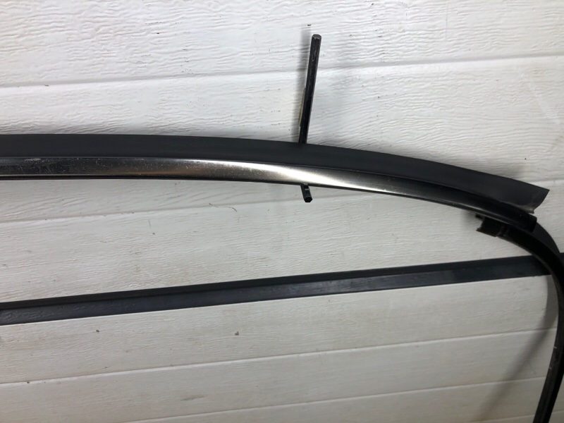 Молдинг стекла Mercedes-Benz E-Class 15.04.1998 W210