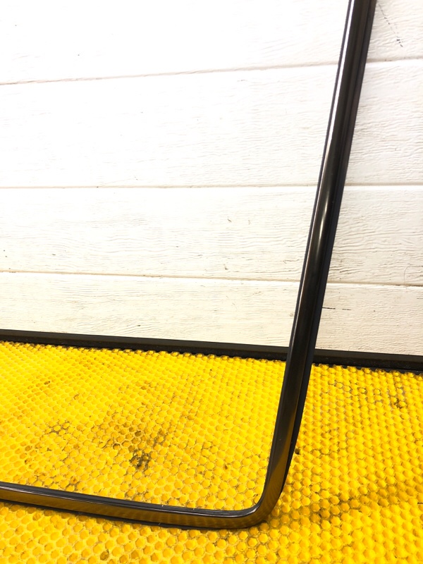 Молдинг стекла Mercedes-Benz E-Class 15.04.1998 W210