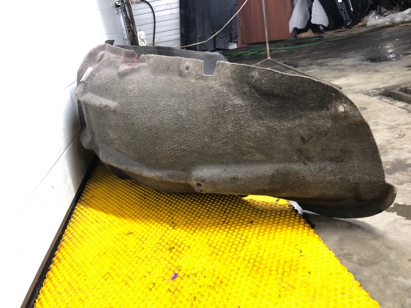 Подкрылок задний правый Audi Q7 2014 4LB