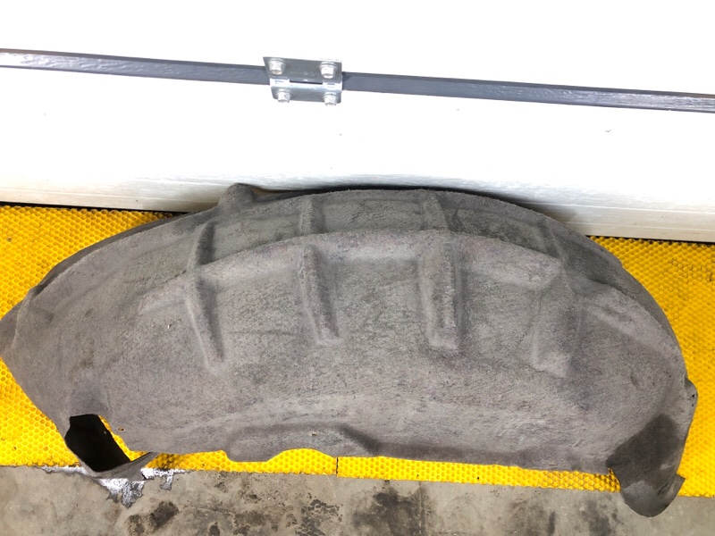 Подкрылок задний правый Audi Q7 2014 4LB