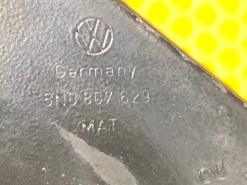 Усилитель заднего бампера Volkswagen Tiguan 2013 5N1