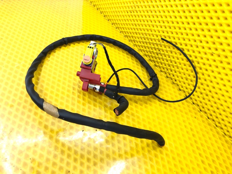 Клемма аккумулятора + Mercedes-Benz S-Class 2014 W222