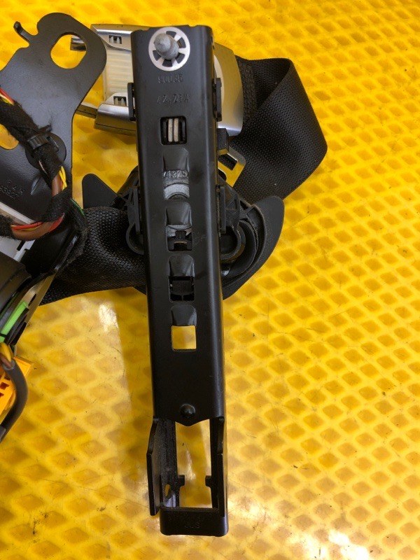 Ремень безопасности передний правый Mercedes-Benz S-Class 2014 W222