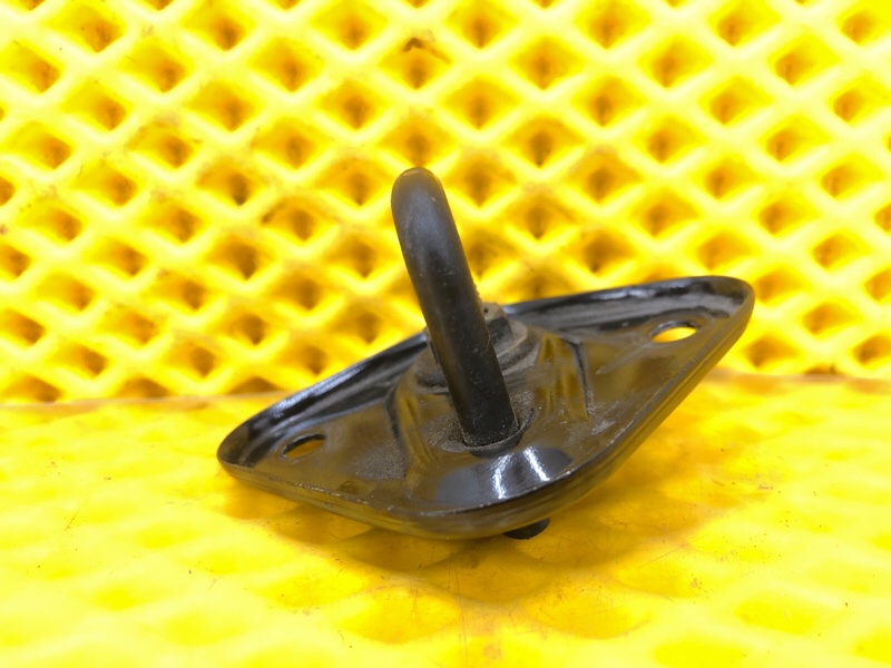 Ответная часть замка капота Mercedes-Benz S-Class 2014 W222