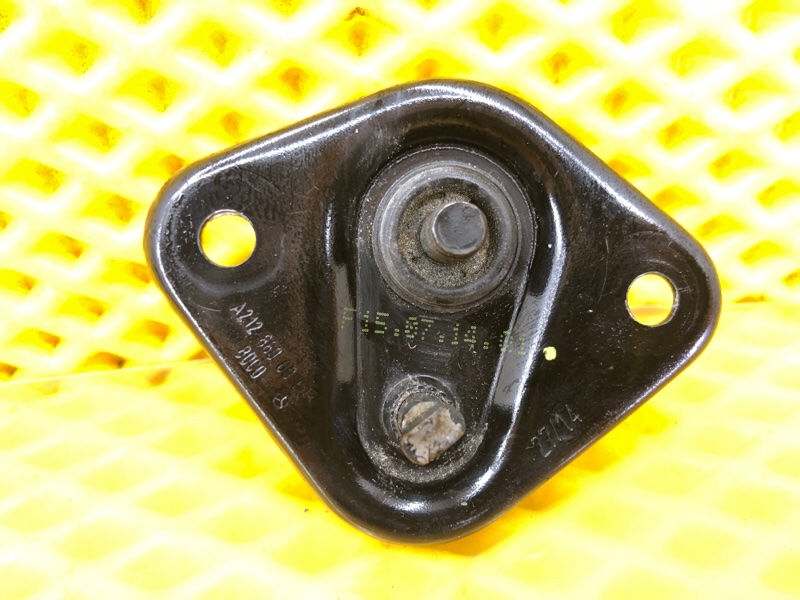 Ответная часть замка капота Mercedes-Benz S-Class 2014 W222