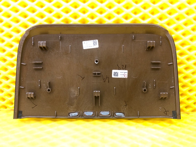 Накладка консоли Mercedes-Benz S-Class 2014 W222