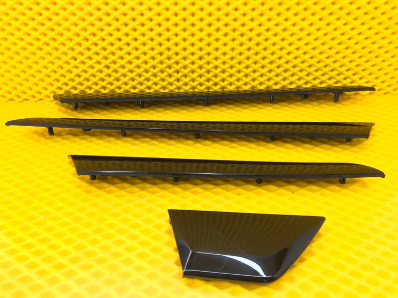 Накладка декоративная Mercedes-Benz C-Class 2010 W204