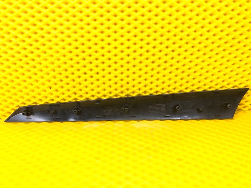 Накладка декоративная Mercedes-Benz C-Class 2010 W204