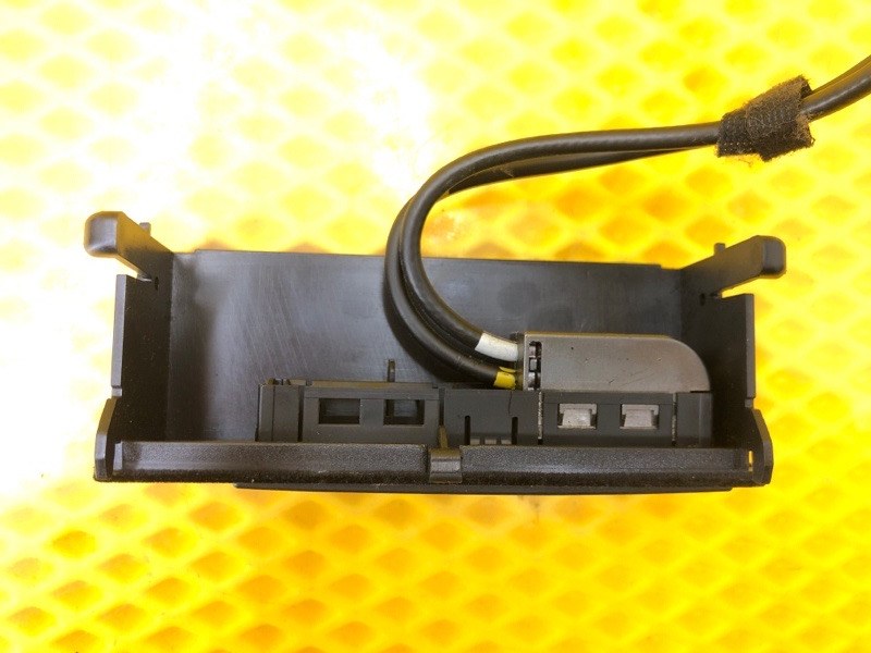 USB Разъем Mercedes-Benz S-Class 2014 W222