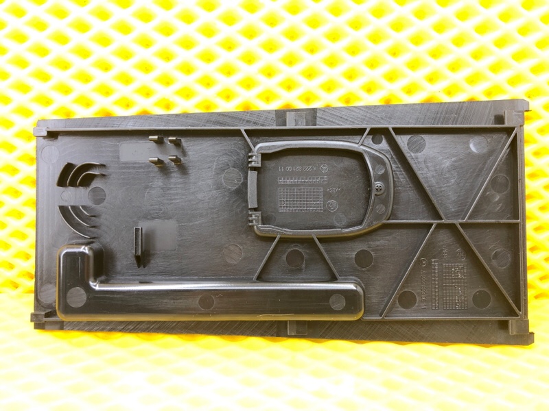 Накладка центральной консоли Mercedes-Benz S-Class 2014 W222