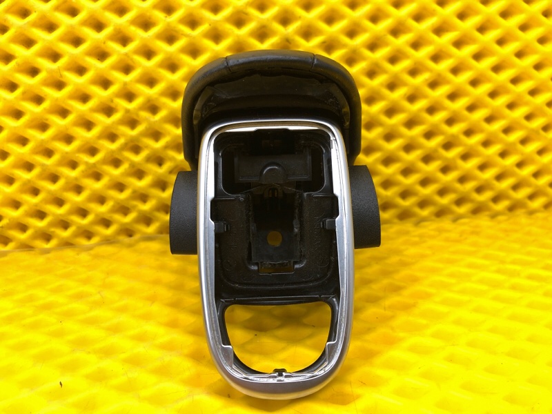 Накладка подлокотника Mercedes-Benz S-Class 2014 W222